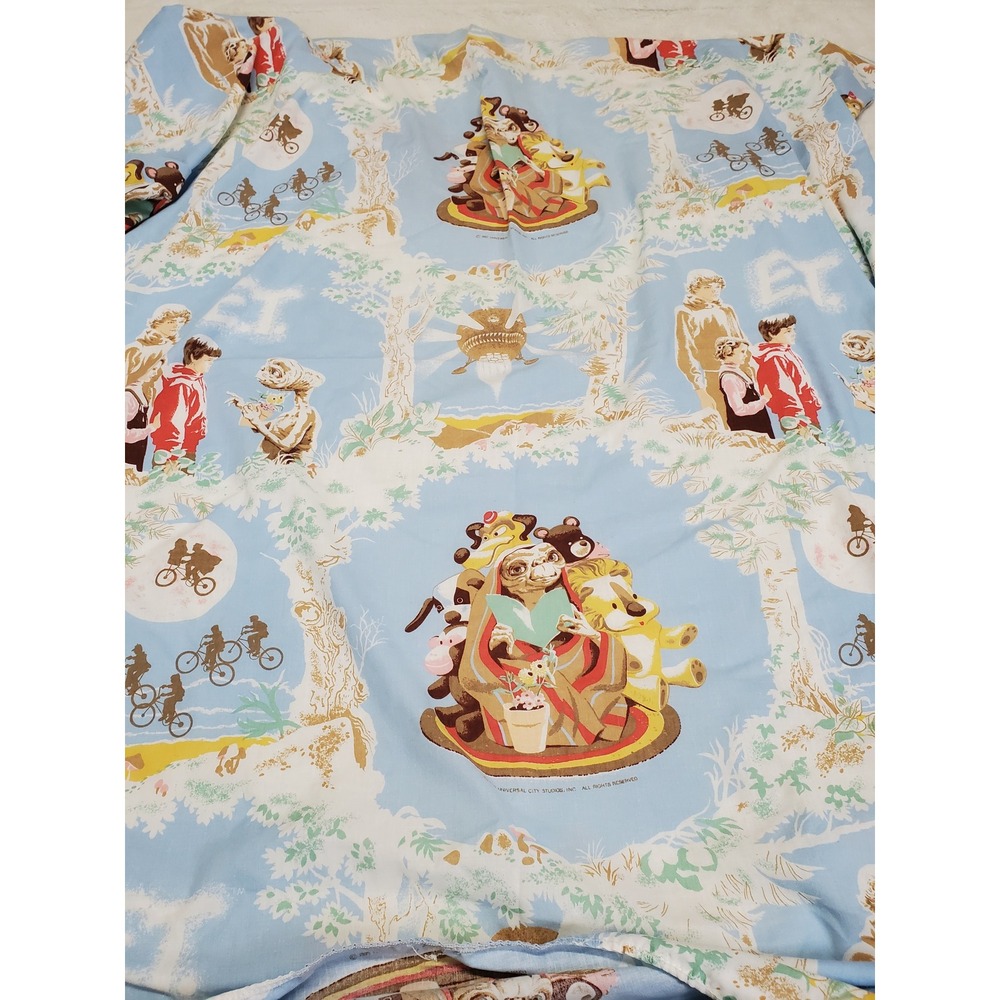Vintage 1982 80s Light Blue ET the Extra Terrestrial Fabric Twin Fitted Sheet
